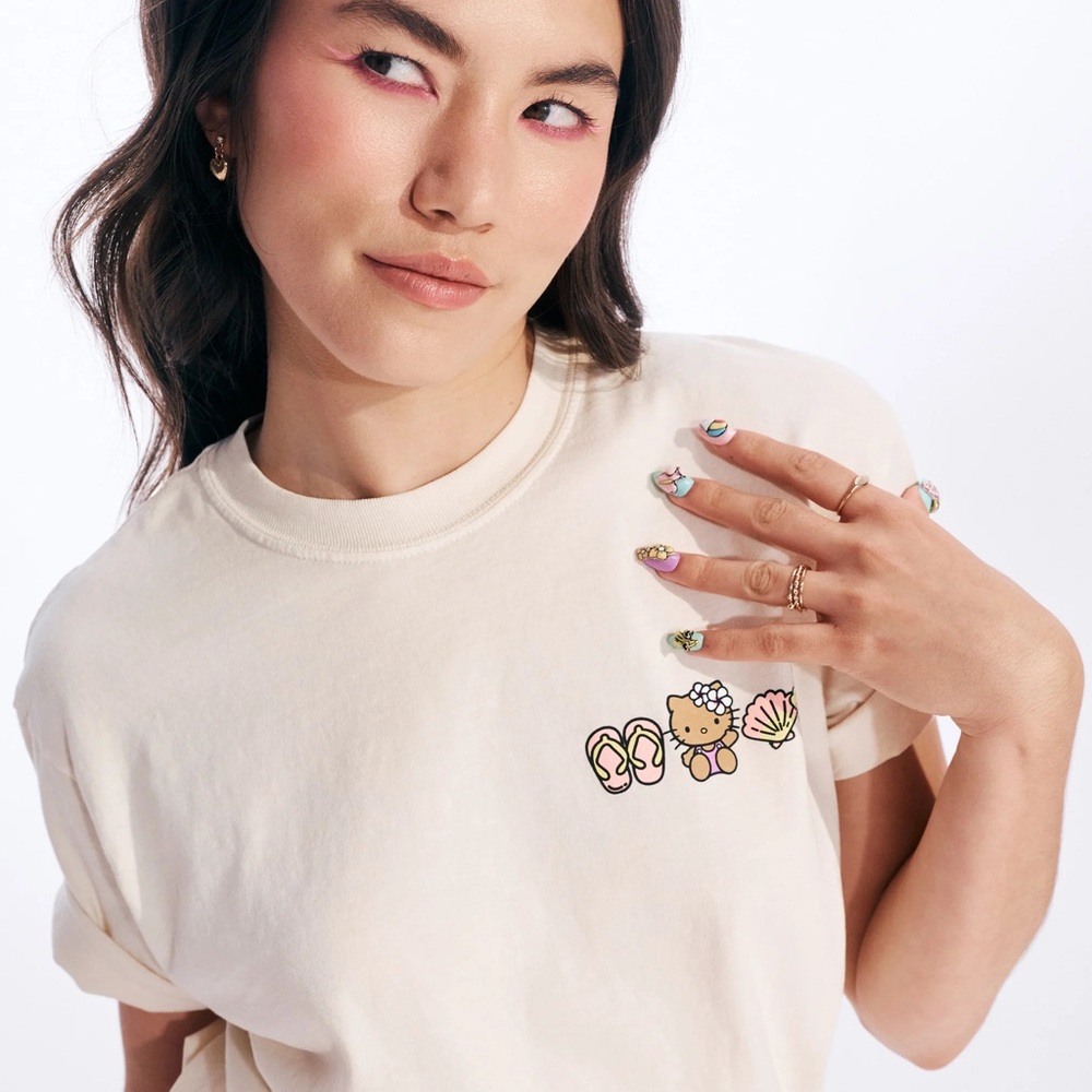 ALOHA Collection Icon hello kitty shirt